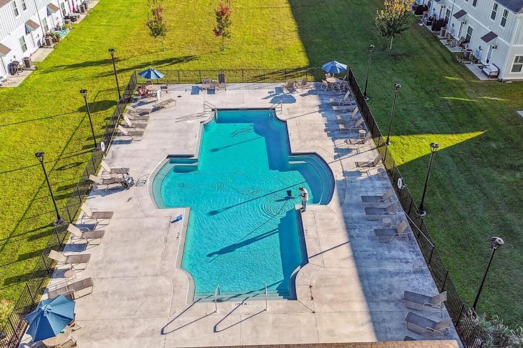 Luxury Townhome Near Downtown And Pensacola Beach エクステリア 写真