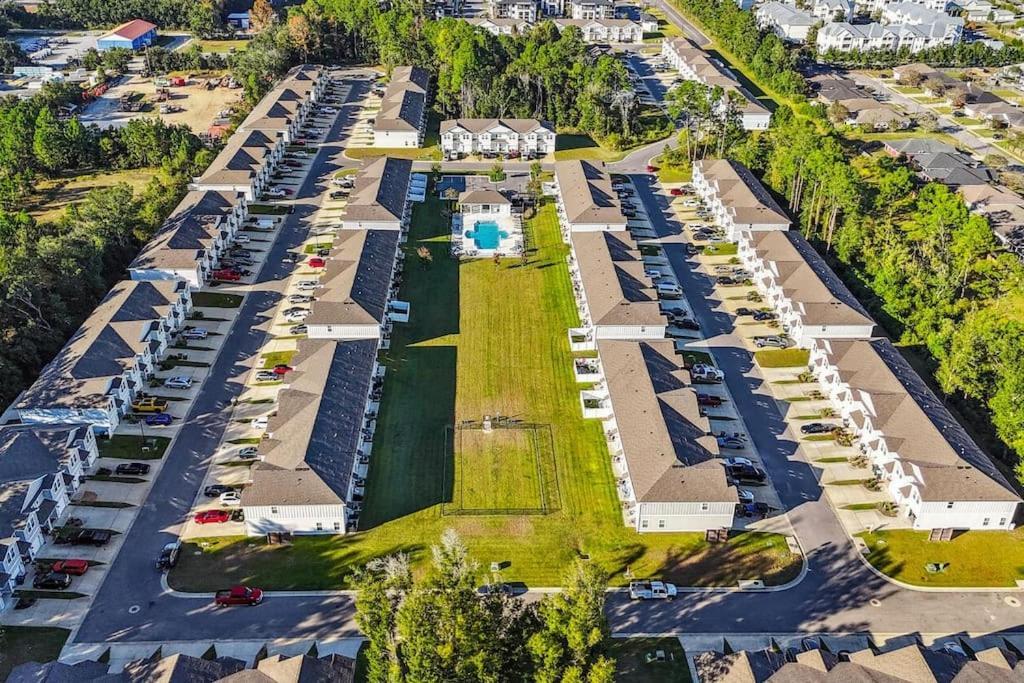 Luxury Townhome Near Downtown And Pensacola Beach エクステリア 写真